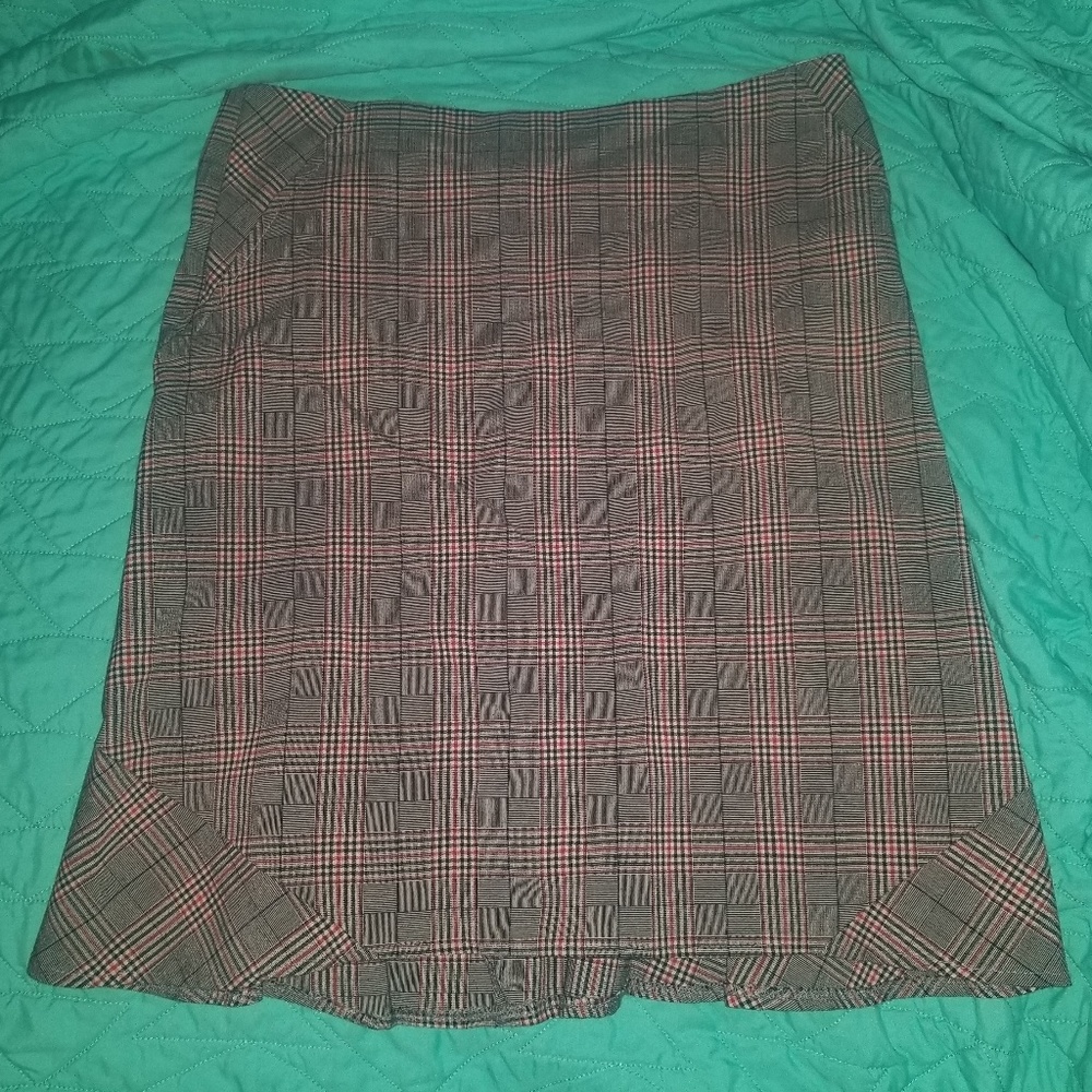 Necessary Objects  Plaid Skirt - S